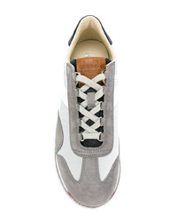 Baskets basses en cuir grises Diadora