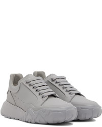 Baskets basses en cuir grises Alexander McQueen