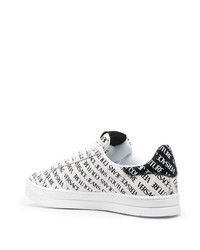 Baskets basses en cuir imprimées blanches et noires VERSACE JEANS COUTURE