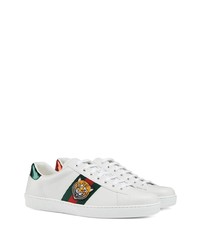 Baskets basses en cuir imprimées blanches Gucci