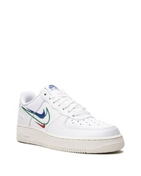 Baskets basses en cuir imprimées blanches Nike