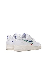 Baskets basses en cuir imprimées blanches Nike