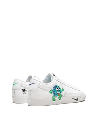 Baskets basses en cuir imprimées blanches Nike