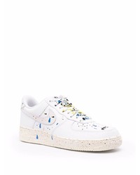 Baskets basses en cuir imprimées blanches Nike