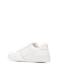 Baskets basses en cuir imprimées blanches Versace