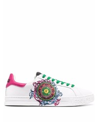 Baskets basses en cuir imprimées blanches VERSACE JEANS COUTURE