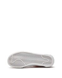 Baskets basses en cuir imprimées blanches Nike