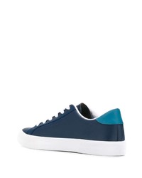 Baskets basses en cuir imprimées bleu marine Tommy Jeans