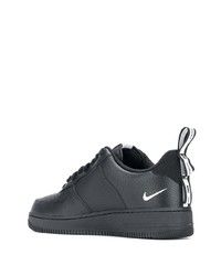 Baskets basses en cuir imprimées noires et blanches Nike