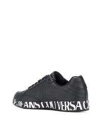 Baskets basses en cuir imprimées noires et blanches VERSACE JEANS COUTURE