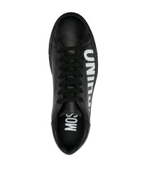 Baskets basses en cuir imprimées noires et blanches Moschino