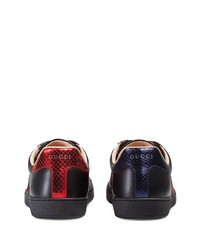 Baskets basses en cuir imprimées noires Gucci