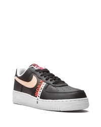 Baskets basses en cuir imprimées noires Nike