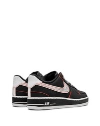 Baskets basses en cuir imprimées noires Nike