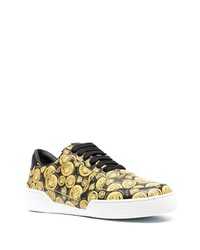 Baskets basses en cuir imprimées noires Versace