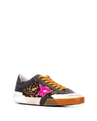 Baskets basses en cuir imprimées noires Golden Goose