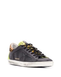 Baskets basses en cuir imprimées noires Golden Goose