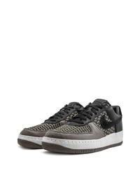 Baskets basses en cuir imprimées noires Nike