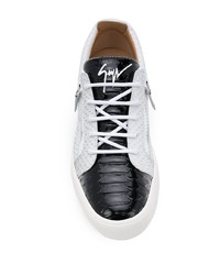 Baskets basses en cuir imprimées serpent blanches Giuseppe Zanotti