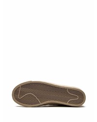 Baskets basses en cuir imprimées serpent marron clair Nike