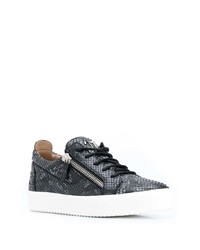 Baskets basses en cuir imprimées serpent noires Giuseppe Zanotti