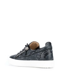 Baskets basses en cuir imprimées serpent noires Giuseppe Zanotti