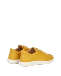 Baskets basses en cuir jaunes Giuseppe Zanotti