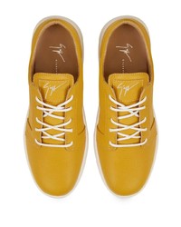 Baskets basses en cuir jaunes Giuseppe Zanotti