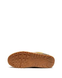 Baskets basses en cuir marron clair Nike