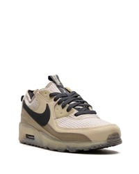 Baskets basses en cuir marron clair Nike