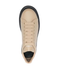 Baskets basses en cuir marron clair Alexander McQueen