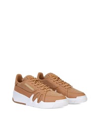 Baskets basses en cuir marron clair Giuseppe Zanotti