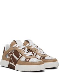 Baskets basses en cuir marron clair Valentino Garavani