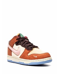 Baskets basses en cuir multicolores Nike