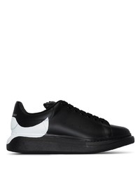 Baskets basses en cuir noires et blanches Alexander McQueen