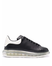 Baskets basses en cuir noires et blanches Alexander McQueen