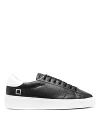 Baskets basses en cuir noires et blanches D.A.T.E