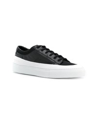 Baskets basses en cuir noires et blanches Common Projects