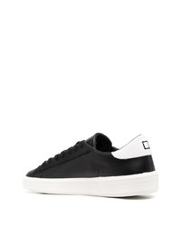 Baskets basses en cuir noires et blanches D.A.T.E