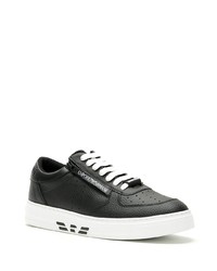 Baskets basses en cuir noires et blanches Emporio Armani