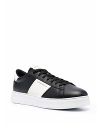 Baskets basses en cuir noires et blanches Emporio Armani