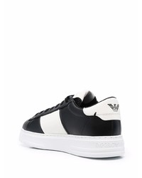 Baskets basses en cuir noires et blanches Emporio Armani