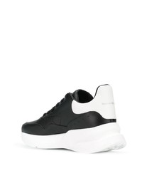 Baskets basses en cuir noires et blanches Alexander McQueen