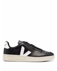 Baskets basses en cuir noires et blanches Veja