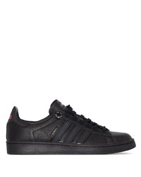 Baskets basses en cuir noires adidas