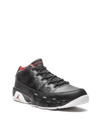 Baskets basses en cuir noires Jordan