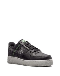 Baskets basses en cuir noires Nike