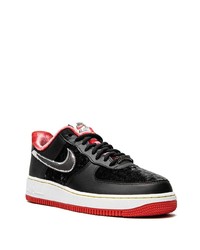 Baskets basses en cuir noires Nike