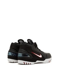 Baskets basses en cuir noires Nike