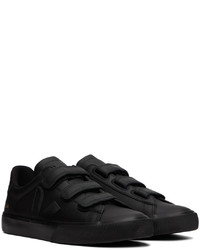 Baskets basses en cuir noires Veja